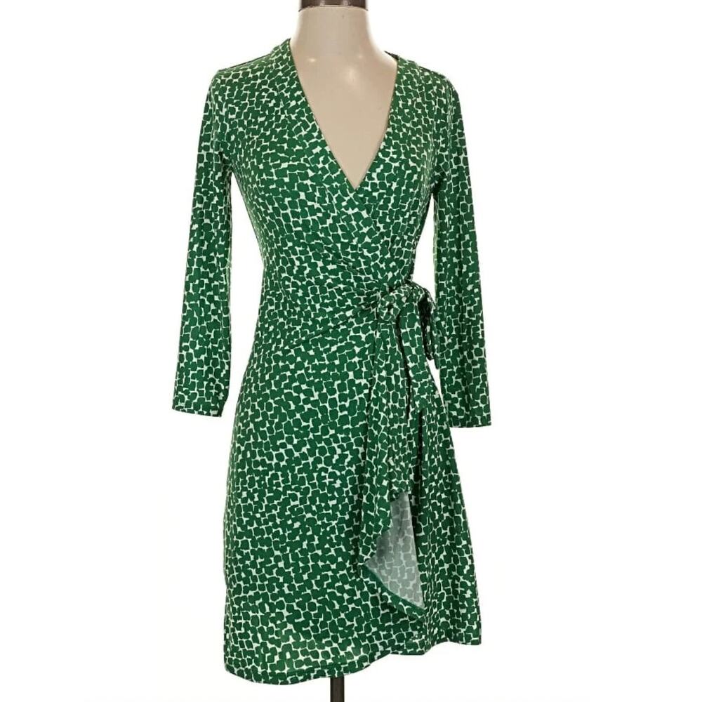 BCBG Max Azria Green White Wrap Dress Size Large